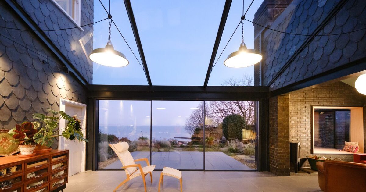 Angled Projected Window Angled Glazing Solutions for Bold Architecture | 11th July 2025 ...