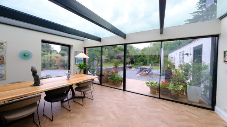 main street winter garden room 1