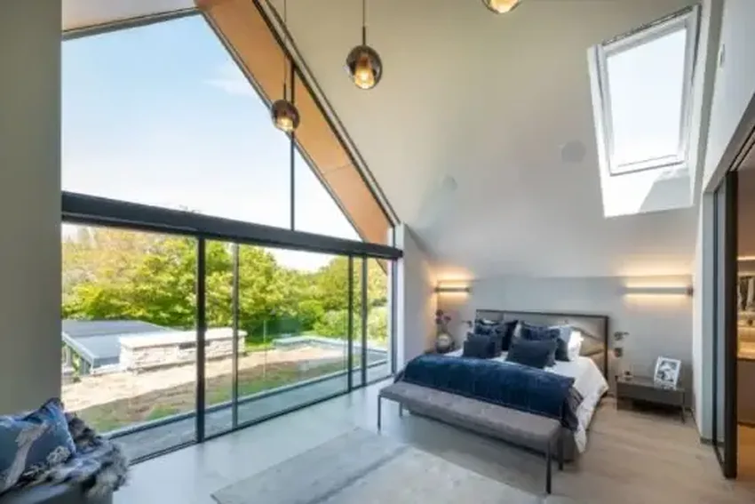 luxury home in Dorset with marine-grade sliding glass doors and solar control glass