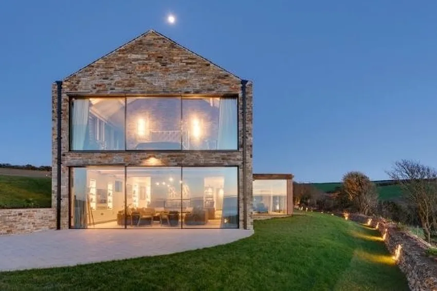 sliding doors with solar control glass