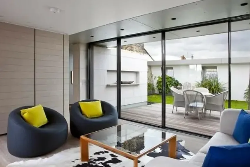 modern London maisonette with a set back mansard top floor