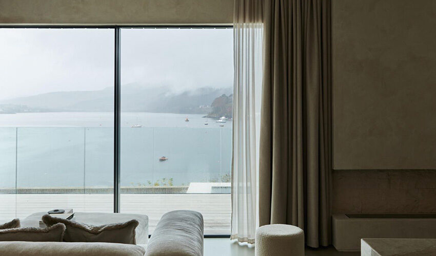 The History of Minimalist Windows - minimal windows uk - Portree Loch
