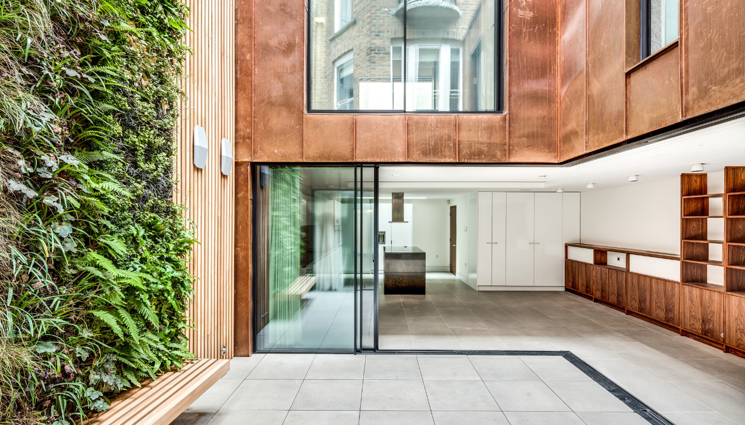 Open_Corner_Sliding_Doors_Welbeck_street