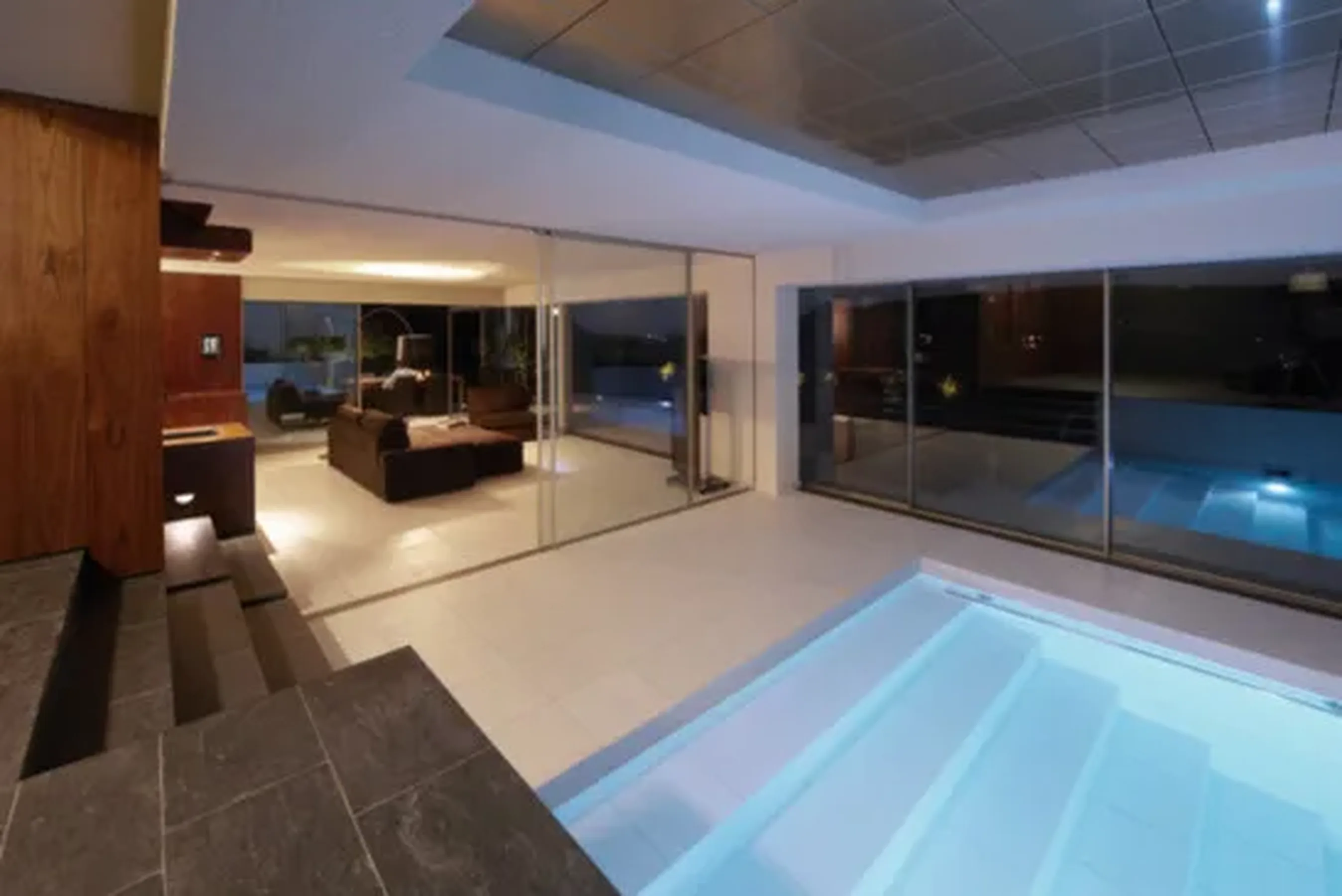 floor to ceiling sliding glass doors (5)