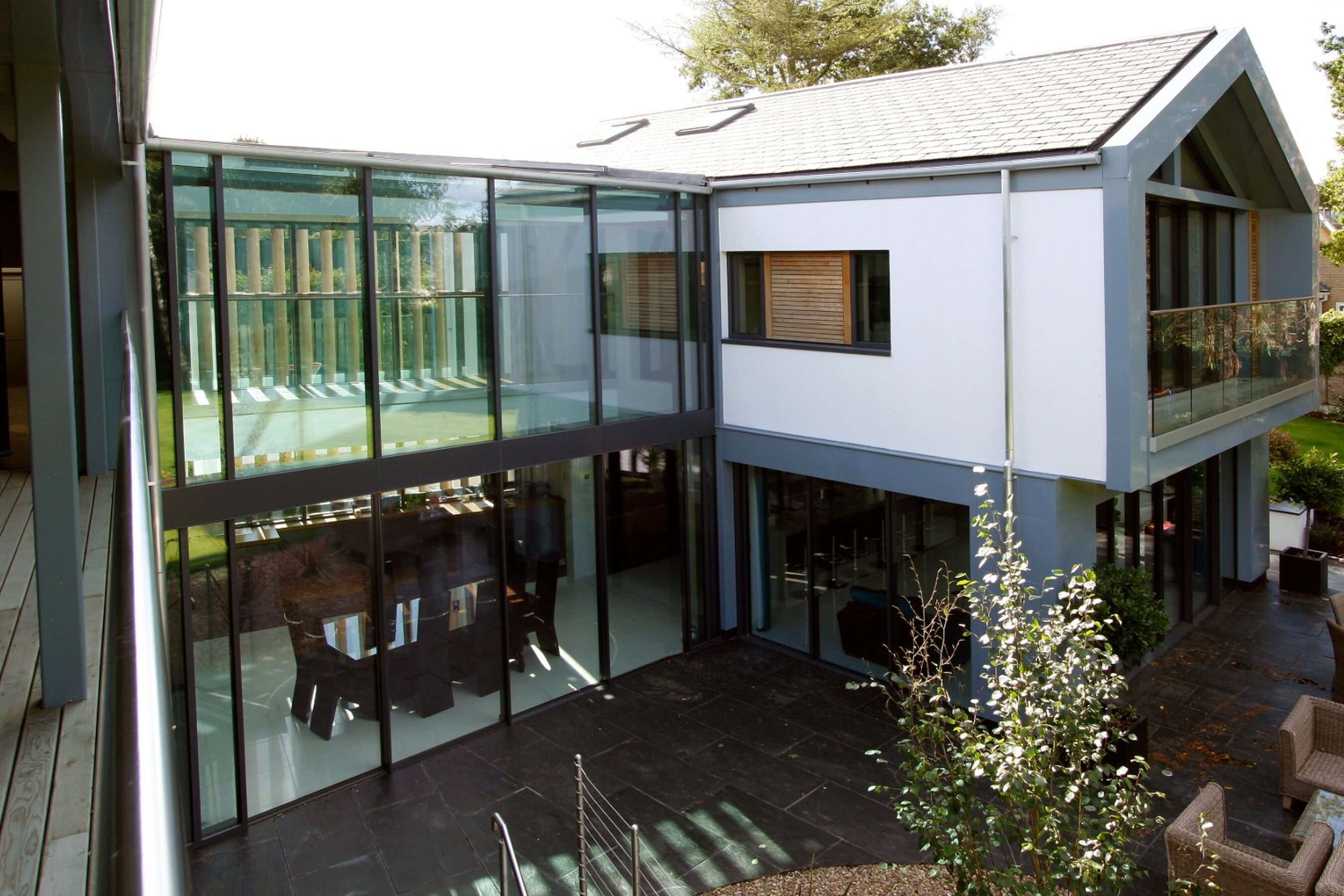 Dining room glass link | Glass sliding doors in Yorkshire | Greenways