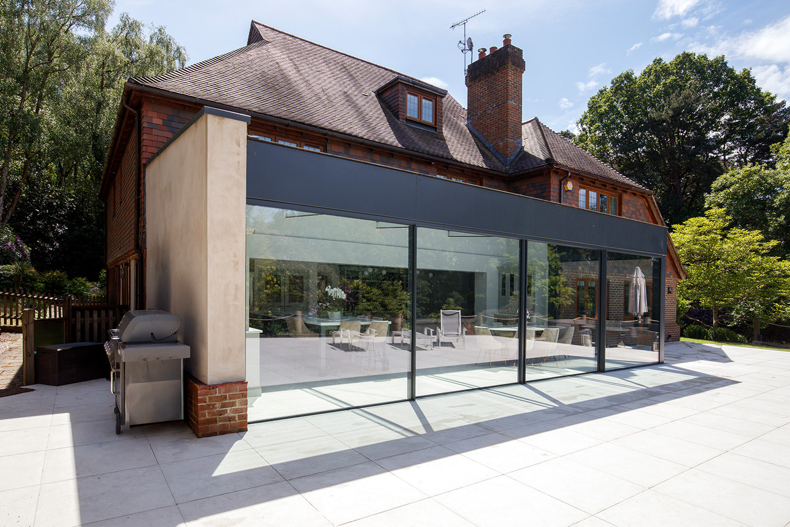 Slim sliding doors in Tunbridge Wells - Collingwood - minimal windows