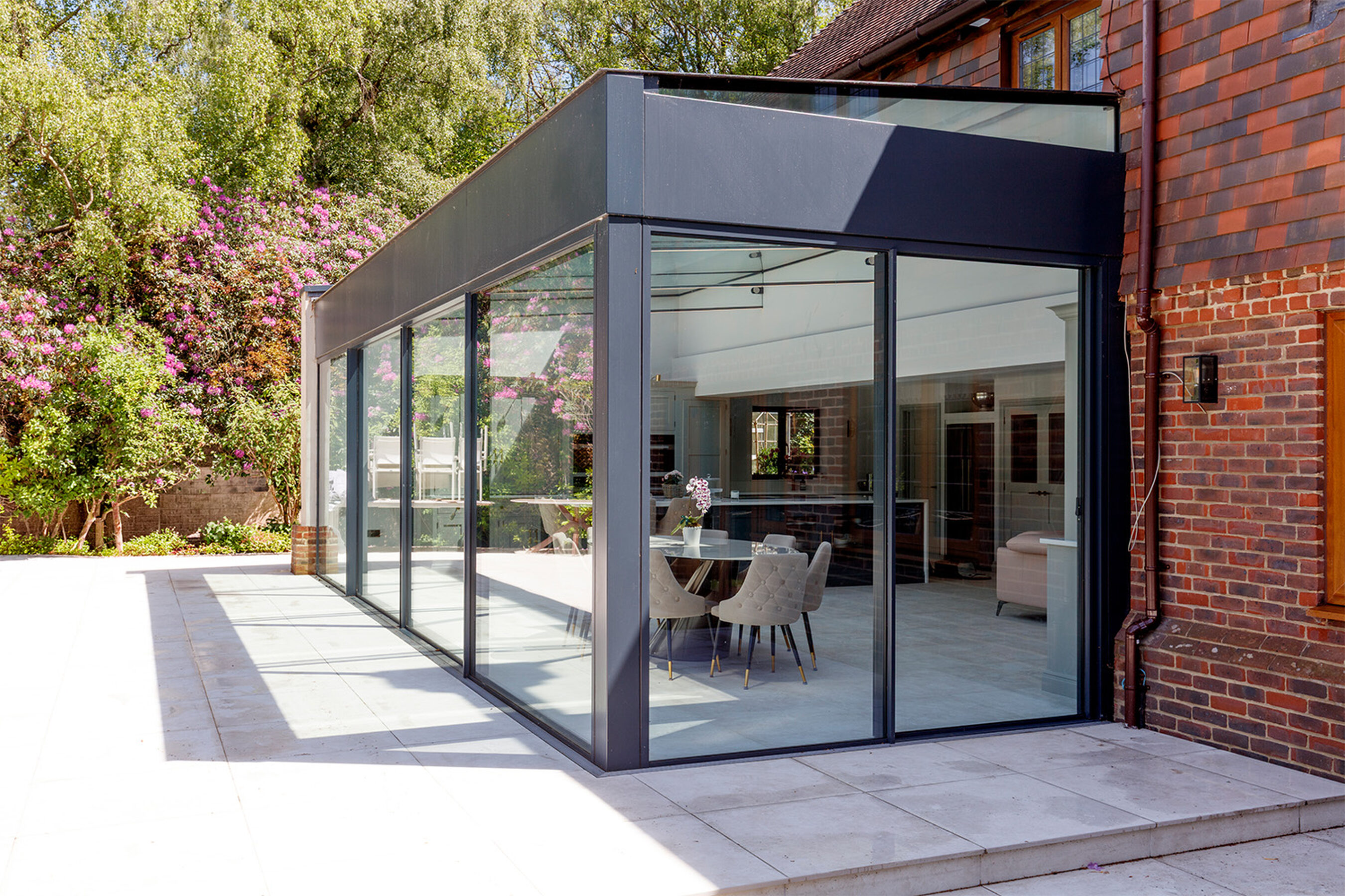 Slim sliding doors in Tunbridge Wells - Collingwood - minimal windows