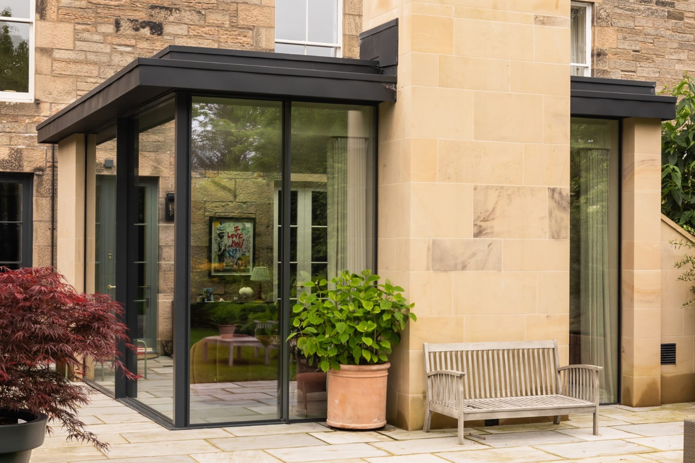 Minimal Windows Open Corner Sliding Doors in Edinburgh | Edinburgh City House