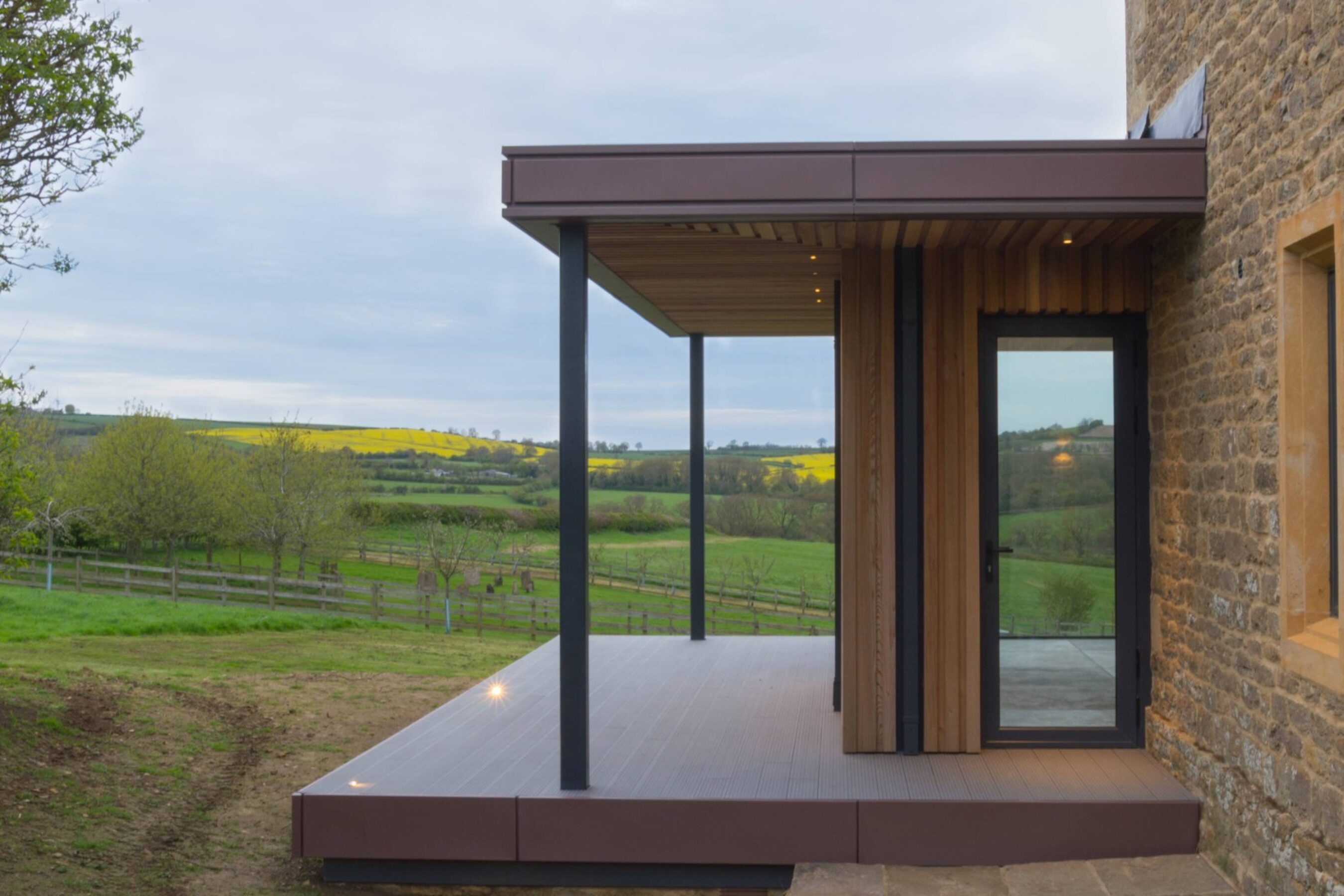 Corner View of Farmhouse Extension | Open Corner Sliding Doors in Warwickshire