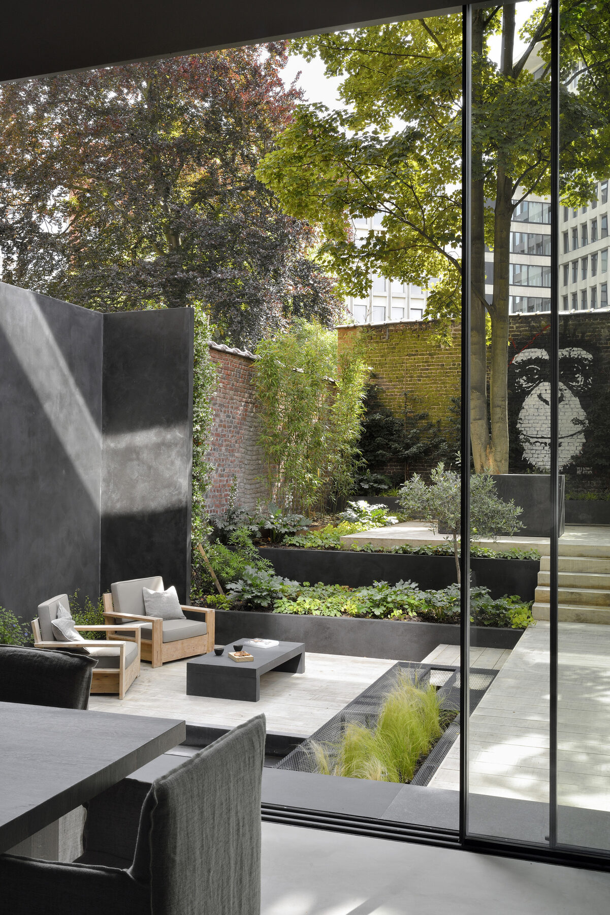 Slim framed glazing in Brussels - minimal windows uk - House WW